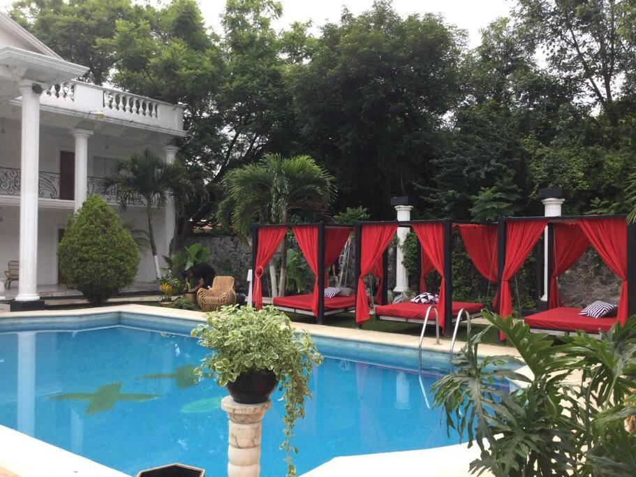La Gran Casablanca Villa จูเตเปค ภายนอก รูปภาพ